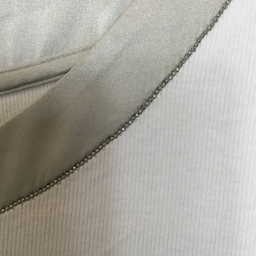 Peserico White Short-Sleeve Tee with Light Gray Neck Trim size medium - Picture 3 of 5